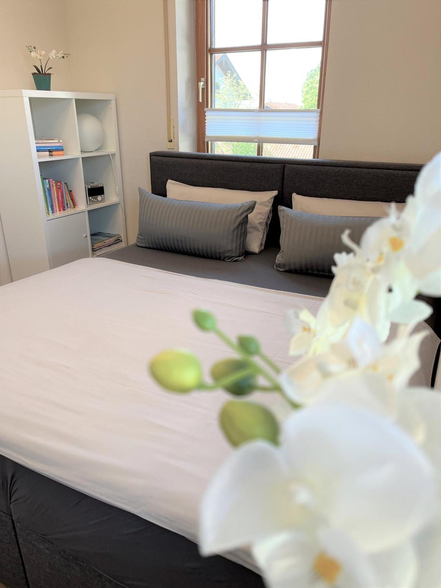 Apartment Wohlfuehlplatzl - Urgemuetlich & Ruhig Vogtareuth 외부 사진