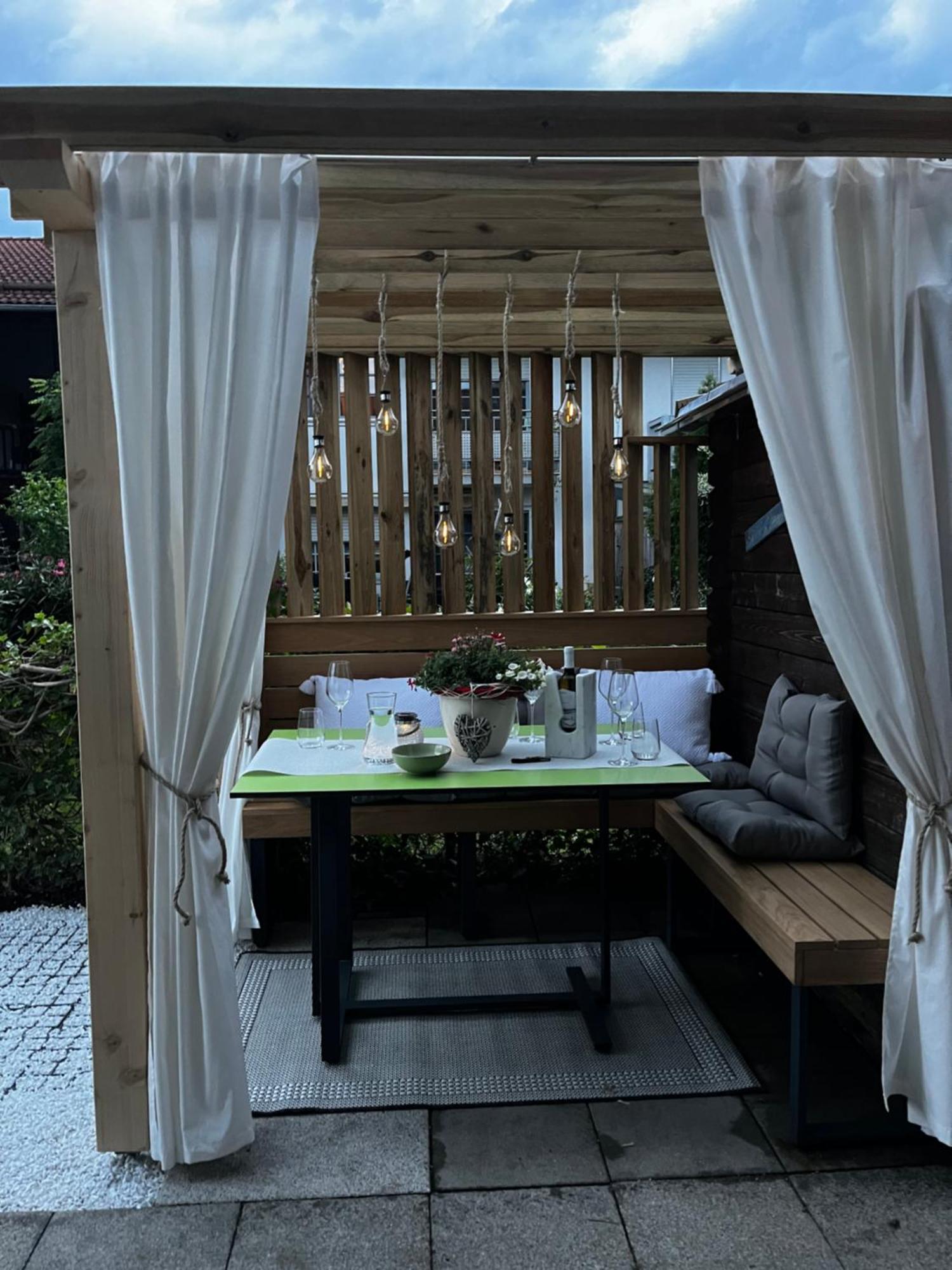 Apartment Wohlfuehlplatzl - Urgemuetlich & Ruhig Vogtareuth 외부 사진