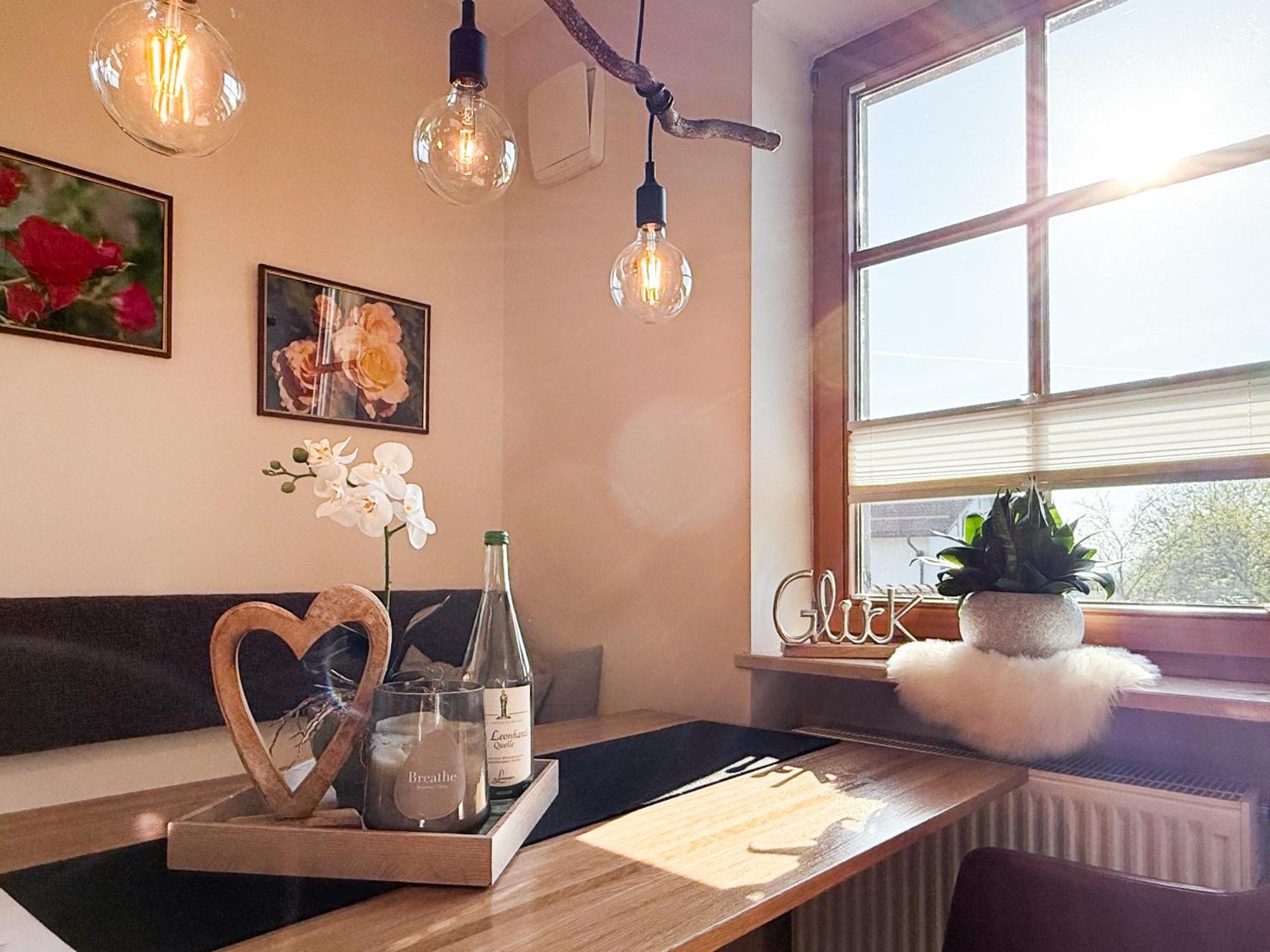 Apartment Wohlfuehlplatzl - Urgemuetlich & Ruhig Vogtareuth 외부 사진