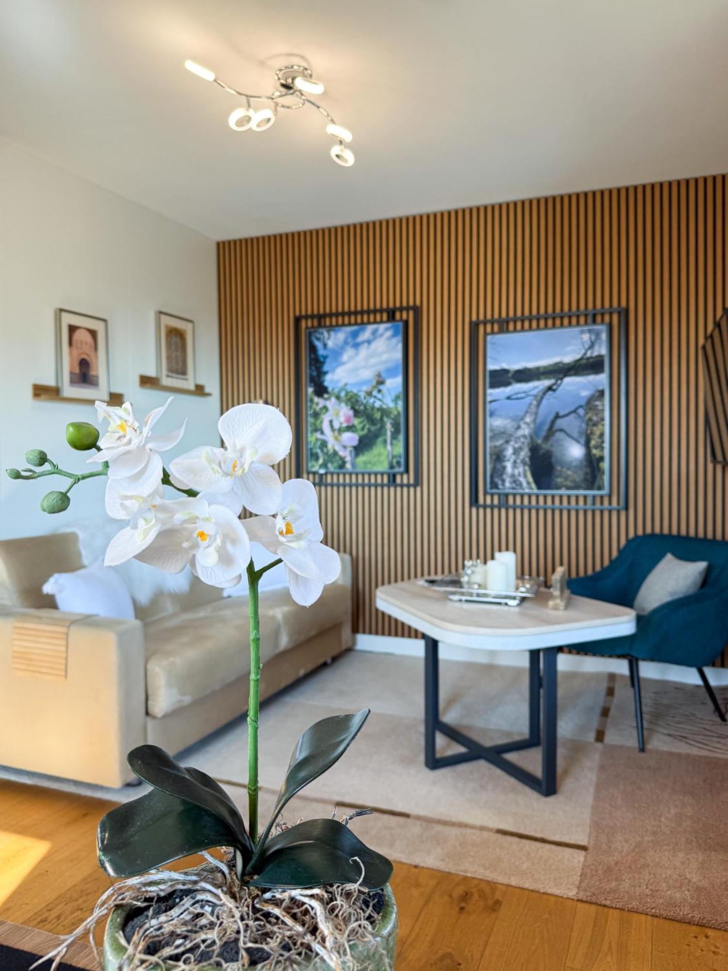 Apartment Wohlfuehlplatzl - Urgemuetlich & Ruhig Vogtareuth 외부 사진